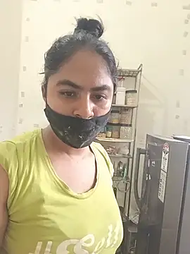 Snapshot of sakshi_moni chatting on July 8, 4:28 am sakshi moni online show from July 8, 4:28 am