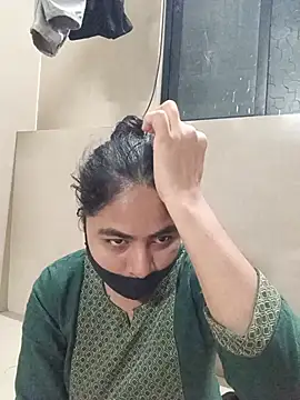 Snapshot of sakshi_moni chatting on July 9, 11:42 pm sakshi moni online show from July 9, 11:42 pm