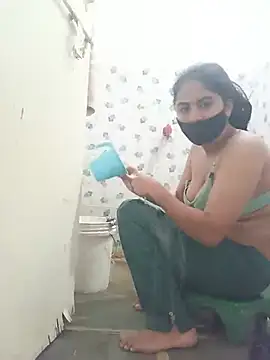 Snapshot of sakshi_moni chatting on July 13, 2:58 am sakshi moni online show from July 13, 2:58 am
