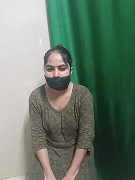 Snapshot of sakshi_moni chatting on July 14, 4:02 pm sakshi moni online show from July 14, 4:02 pm