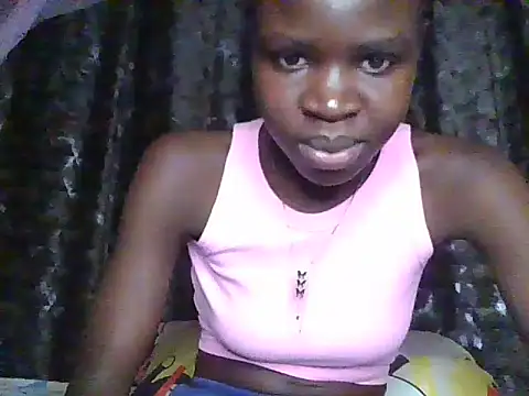 small diva online show from June 6, 7:29 pm