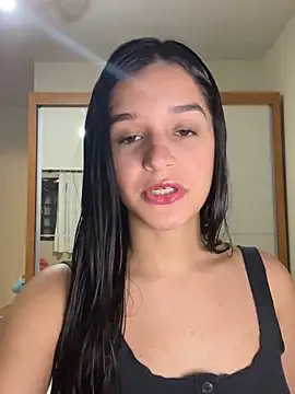 Snapshot of julhya_duarte chatting on May 27, 3:53 pm julhya duarte online show from May 27, 3:53 pm