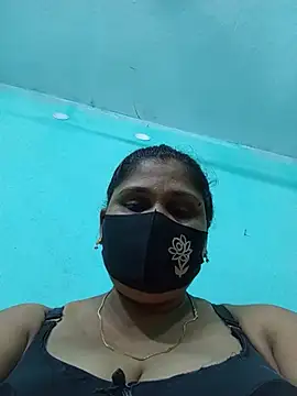 Snapshot of Adhora-54 chatting on June 23, 9:13 pm Adhora-54 online show from June 23, 9:13 pm