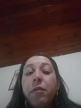 Snapshot of Brithany_doll chatting on June 1, 12:34 am Brithany doll online show from June 1, 12:34 am