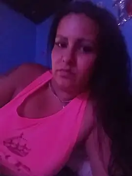 Snapshot of tamara032 chatting on June 17, 8:54 pm tamara032 online show from June 17, 8:54 pm