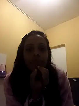 Snapshot of zemiramohomed chatting on June 8, 4:29 pm zemiramohomed online show from June 8, 4:29 pm