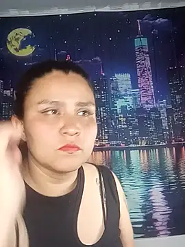 Snapshot of BaddieLuxe_ chatting on June 9, 1:50 am BaddieLuxe online show from June 9, 1:50 am