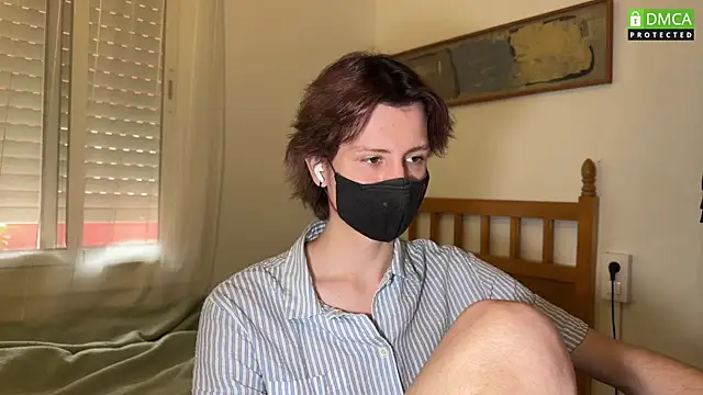 Snapshot of vornyx chatting on July 12, 4:31 pm vornyx online show from July 12, 4:31 pm