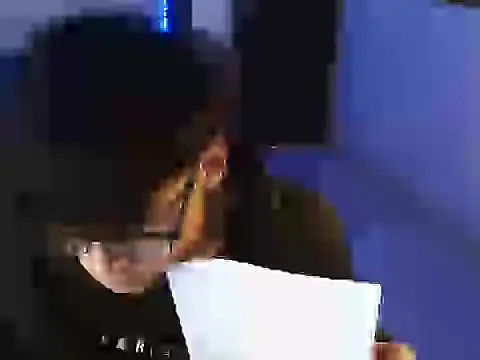 Snapshot of Mr_yisuzz chatting on June 10, 11:31 am Mr yisuzz online show from June 10, 11:31 am