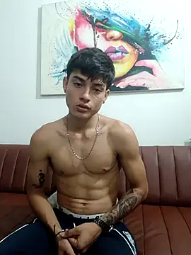 Snapshot of love_andsex1 chatting on May 28, 4:59 pm love andsex1 online show from May 28, 4:59 pm