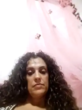 Snapshot of angelaxxx83 chatting on August 1, 5:34 pm angelaxxx83 online show from August 1, 5:34 pm