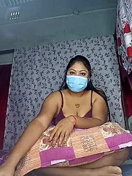 Snapshot of hotjoti chatting on May 30, 10:56 am hotjoti online show from May 30, 10:56 am