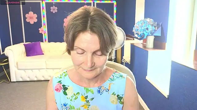 Snapshot of Mabel_Magic chatting on July 9, 1:15 pm Mabel Magic online show from July 9, 1:15 pm