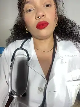 Snapshot of liz_offc chatting on June 22, 11:46 pm liz offc online show from June 22, 11:46 pm
