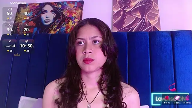 Snapshot of Lucy_wish1 chatting on June 1, 4:03 am Lucy wish1 online show from June 1, 4:03 am
