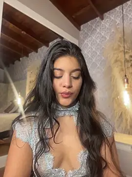 Snapshot of Amel_Rosse chatting on June 20, 3:04 pm Amel Rosse online show from June 20, 3:04 pm