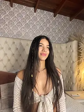 Snapshot of Amel_Rosse chatting on June 27, 3:39 pm Amel Rosse online show from June 27, 3:39 pm