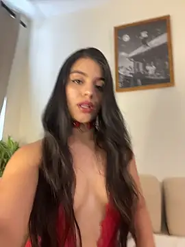 Snapshot of Amel_Rosse chatting on July 11, 5:04 pm Amel Rosse online show from July 11, 5:04 pm