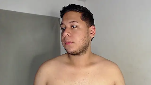 Snapshot of nicolas_cr1 chatting on June 20, 9:50 pm nicolas cr1 online show from June 20, 9:50 pm