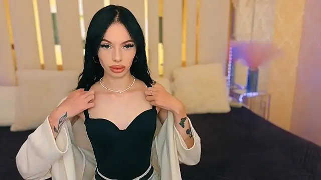 Snapshot of Samanta_BredShow chatting on May 31, 12:23 pm Samanta BredShow online show from May 31, 12:23 pm