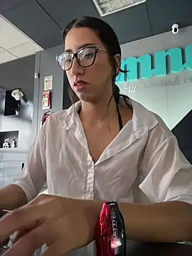 Snapshot of LacyLureXXX chatting on July 14, 9:09 pm LacyLureXXX online show from July 14, 9:09 pm