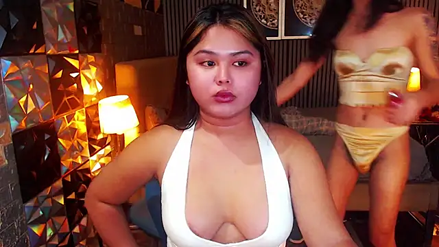 Snapshot of selena_lust chatting on July 11, 4:10 pm selena lust online show from July 11, 4:10 pm
