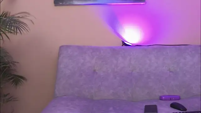 Amy darki online show from June 2, 2:08 pm