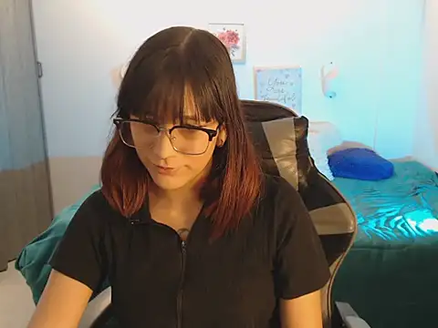 Snapshot of Aria_666 chatting on June 9, 3:51 am Aria 666 online show from June 9, 3:51 am