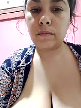 Snapshot of sofiapere1 chatting on July 20, 10:01 pm sofiapere1 online show from July 20, 10:01 pm
