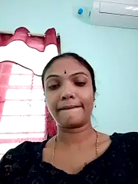 Snapshot of Megha-Telugu22 chatting on June 1, 4:25 am Megha-Telugu22 online show from June 1, 4:25 am