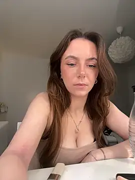 Cherry-Bean online show from May 31, 6:04 pm