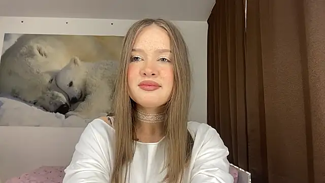 StefiMoon online show from May 27, 1:30 pm