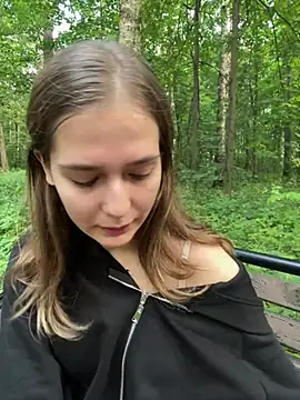 Bamby bump online show from July 18, 2:32 pm