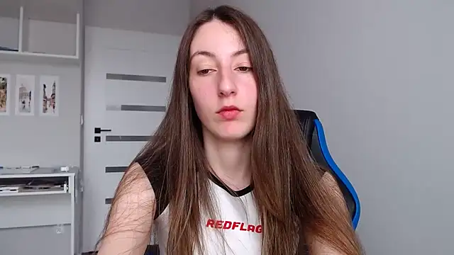 Snapshot of sweetheart_777 chatting on May 30, 8:33 am sweetheart 777 online show from May 30, 8:33 am