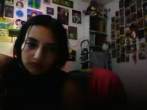 Snapshot of angelgirl2006 chatting on May 30, 2:08 am angelgirl2006 online show from May 30, 2:08 am