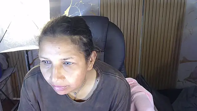 Snapshot of Danna_Sg chatting on July 15, 6:40 am Danna Sg online show from July 15, 6:40 am