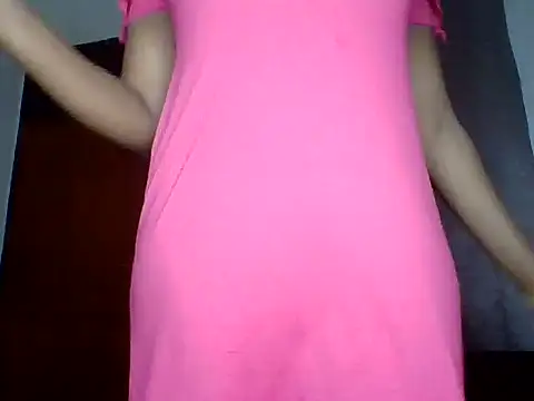 Snapshot of Lil_bae chatting on July 10, 5:45 am Lil bae online show from July 10, 5:45 am