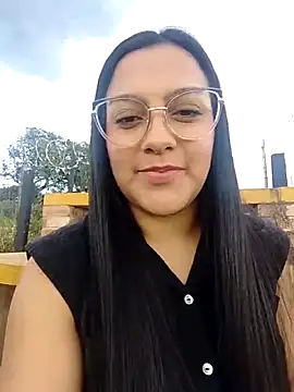 Snapshot of Sexy_nayra_outdoors_ chatting on May 27, 8:50 pm Sexy nayra outdoors online show from May 27, 8:50 pm