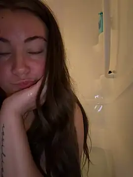 Snapshot of alyssabbygirll chatting on July 26, 1:36 am alyssabbygirll online show from July 26, 1:36 am