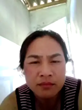 Snapshot of Omg_lyly chatting on May 31, 3:47 am Omg lyly online show from May 31, 3:47 am