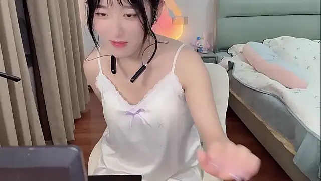 Snapshot of chunchun_2026 chatting on June 7, 3:27 pm chunchun 2026 online show from June 7, 3:27 pm