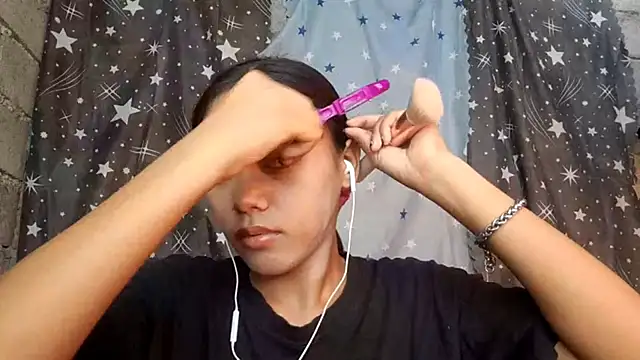 Snapshot of JodyMontuoro chatting on June 1, 5:09 am JodyMontuoro online show from June 1, 5:09 am
