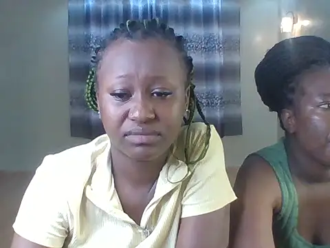 Snapshot of _Empress chatting on May 31, 7:04 pm Empress online show from May 31, 7:04 pm