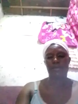 sexychumvi online show from June 9, 5:35 pm
