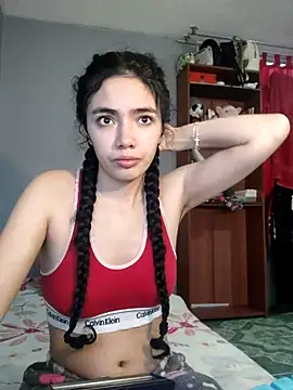Snapshot of Alexa_Tore chatting on June 6, 10:58 pm Alexa Tore online show from June 6, 10:58 pm