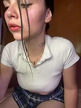 Snapshot of Maia_afrodita chatting on July 16, 10:38 pm Maia afrodita online show from July 16, 10:38 pm