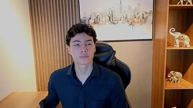Snapshot of Esteban_Fire chatting on May 30, 12:24 pm Esteban Fire online show from May 30, 12:24 pm
