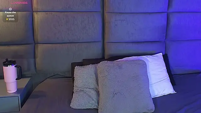 Snapshot of AshleyMonroee__ chatting on July 6, 11:07 am AshleyMonroee online show from July 6, 11:07 am