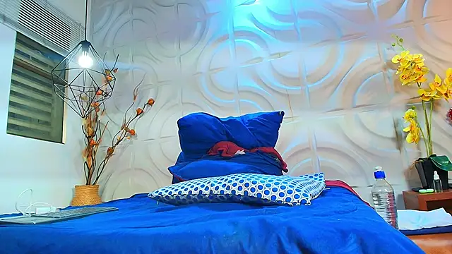 LiesKing online show from June 1, 3:30 am