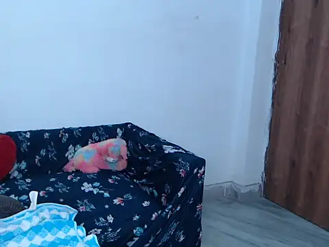 Sensual-bella online show from May 31, 3:47 am